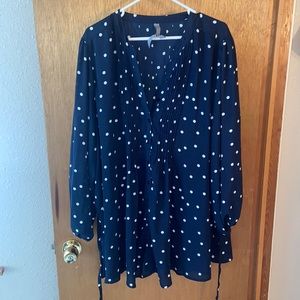 Melissa McCarthy Seven 4x polka dot navy blouse